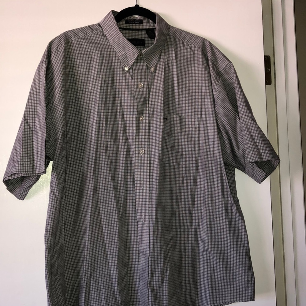 men’s button down shirt